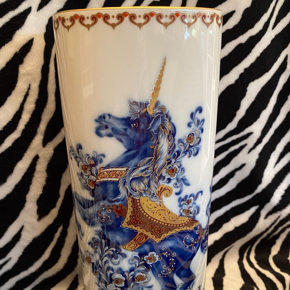 Kaiser Porcelain Vase